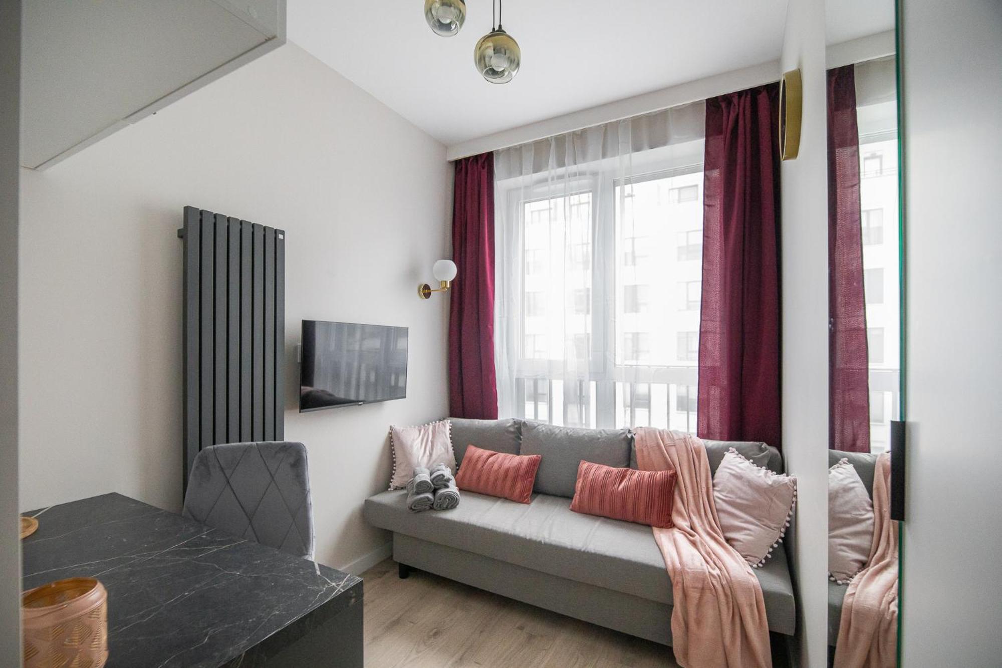 Ministudios Ursus Варшава Экстерьер фото