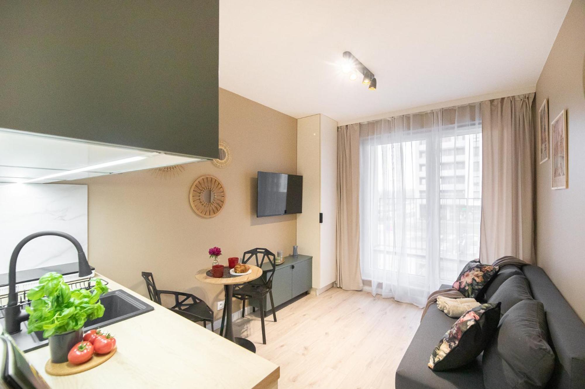 Ministudios Ursus Варшава Экстерьер фото